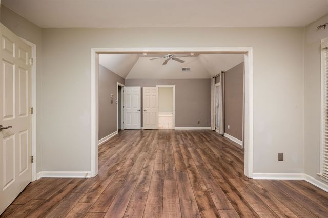 3215 CLOAR CV, Memphis, TN 38111