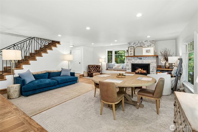 17702 244th Avenue NE, Woodinville, WA 98077