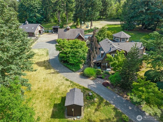 17702 244th Avenue NE, Woodinville, WA 98077
