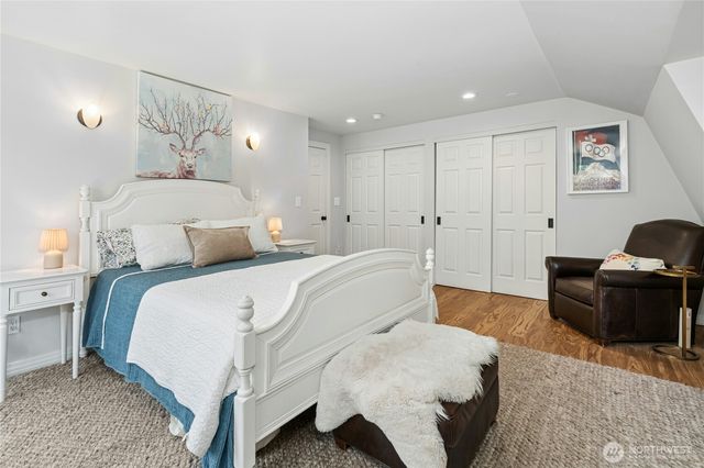 17702 244th Avenue NE, Woodinville, WA 98077