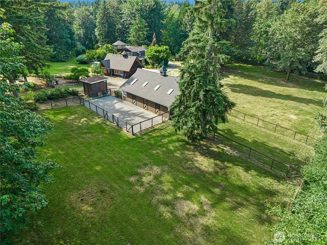 17702 244th Avenue NE, Woodinville, WA 98077