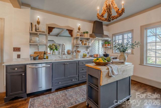 66 Fox Trot Lane, Tryon, NC 28782