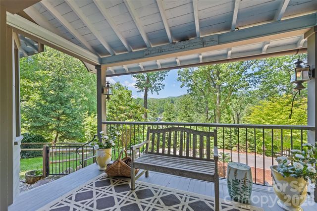 66 Fox Trot Lane, Tryon, NC 28782