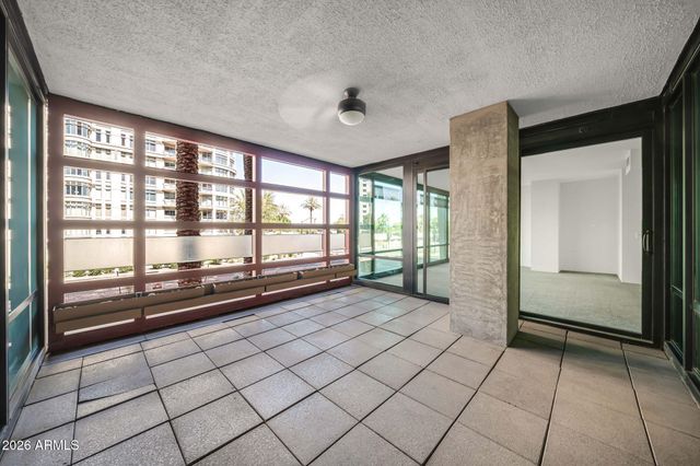 4808 N 24TH Street 202, Phoenix, AZ 85016