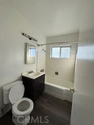 634 Glenwood Road 15, Glendale, CA 91202