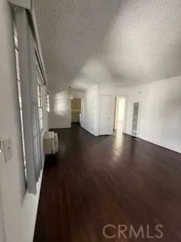 634 Glenwood Road 15, Glendale, CA 91202