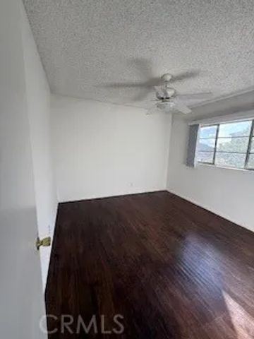 634 Glenwood Road 15, Glendale, CA 91202