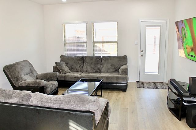 821 Country Road, Royse City, TX 75189