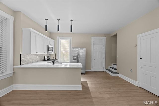 3325 Minnesota Avenue, St Louis, MO 63118