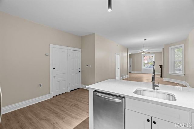 3325 Minnesota Avenue, St Louis, MO 63118