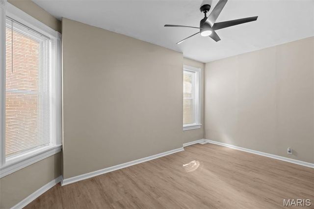 3325 Minnesota Avenue, St Louis, MO 63118
