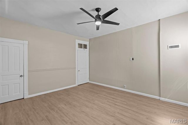 3325 Minnesota Avenue, St Louis, MO 63118
