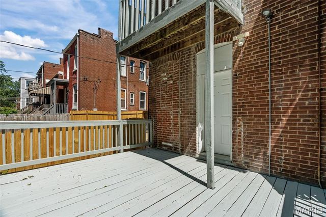 3325 Minnesota Avenue, St Louis, MO 63118