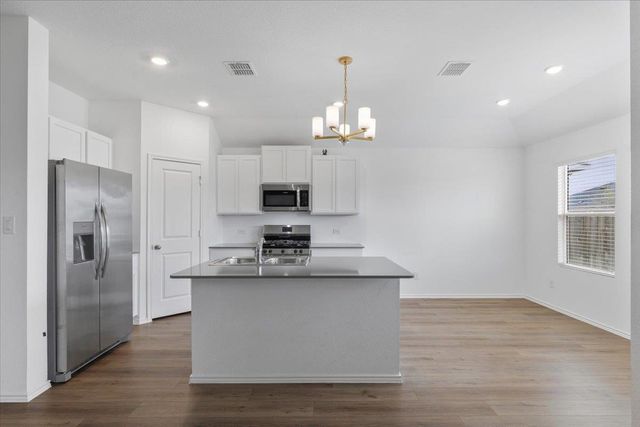 135 Agua Azul BND, Kyle, TX 78640