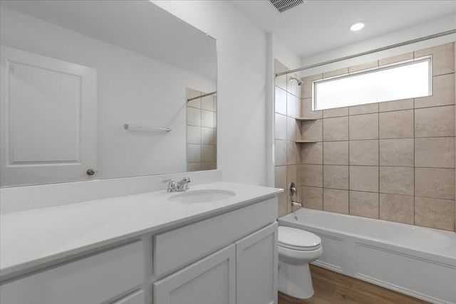 135 Agua Azul BND, Kyle, TX 78640