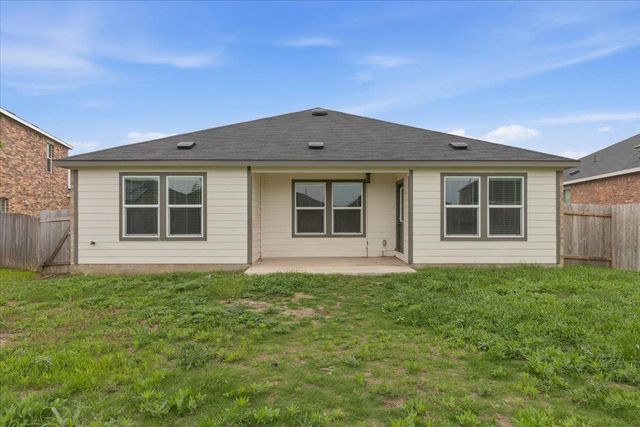 135 Agua Azul BND, Kyle, TX 78640