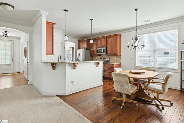 27 Briarhill Drive, Simpsonville, SC 29680