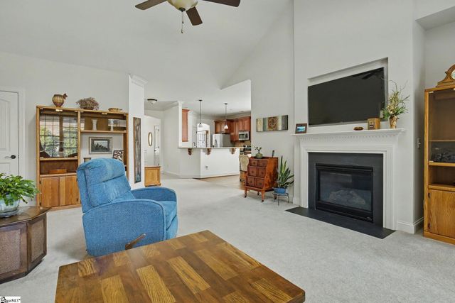 27 Briarhill Drive, Simpsonville, SC 29680