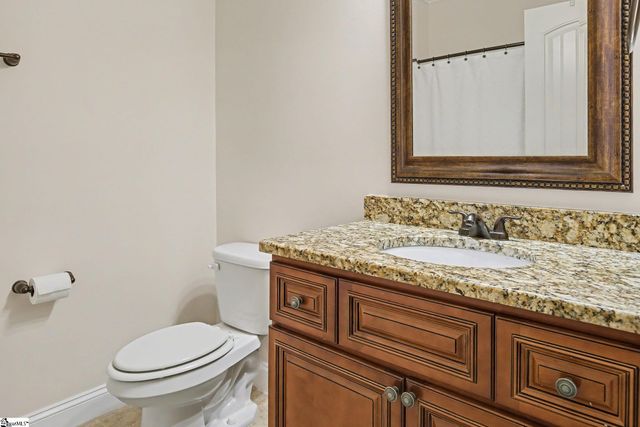 27 Briarhill Drive, Simpsonville, SC 29680