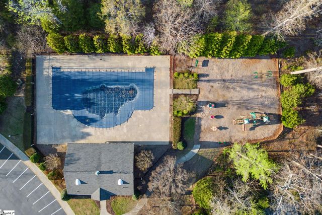 27 Briarhill Drive, Simpsonville, SC 29680