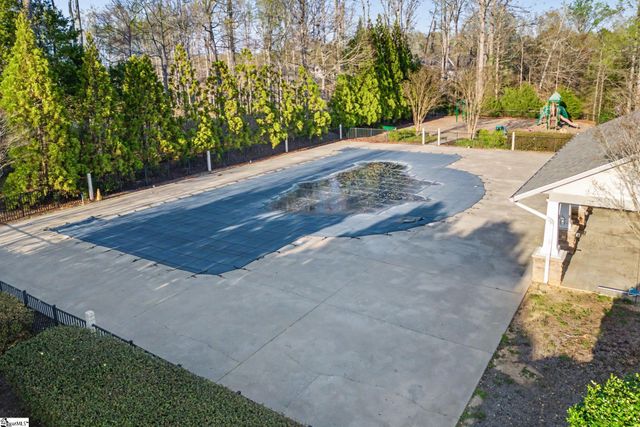 27 Briarhill Drive, Simpsonville, SC 29680