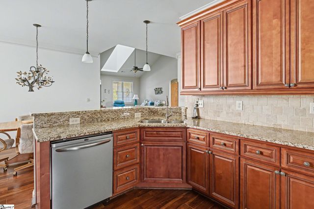 27 Briarhill Drive, Simpsonville, SC 29680