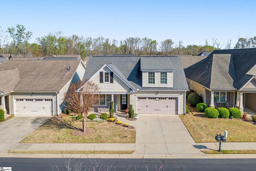 27 Briarhill Drive, Simpsonville, SC 29680