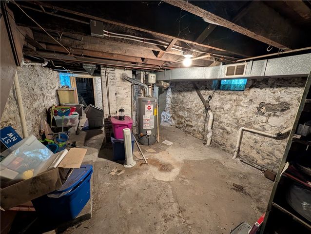 1123 8th Ave, New Brighton, PA 15066