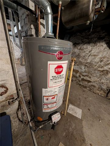 1123 8th Ave, New Brighton, PA 15066