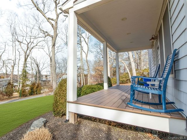 485 Hickory Avenue, Southold, NY 11971