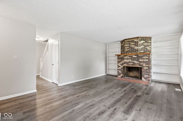436 Orchardview Court, Greenwood, IN 46142