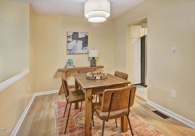 125 Mallard Court, Chapel Hill, NC 27517