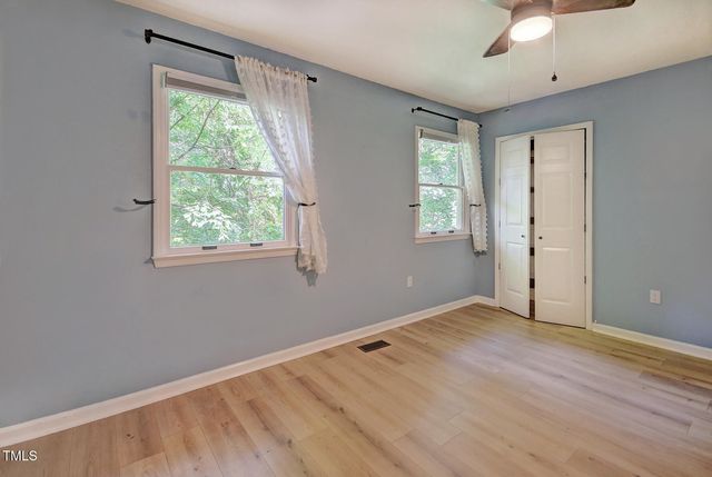 125 Mallard Court, Chapel Hill, NC 27517