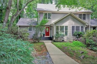 125 Mallard Court, Chapel Hill, NC 27517