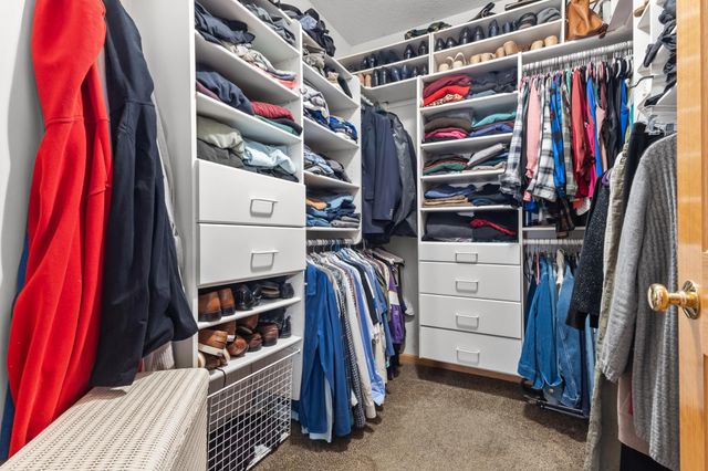 5040 127th Street W, Apple Valley, MN 55124