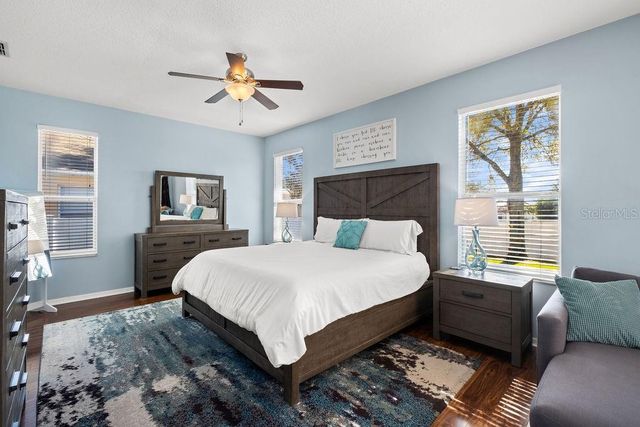 570 JOHNS LANDING WAY, Oakland, FL 34787