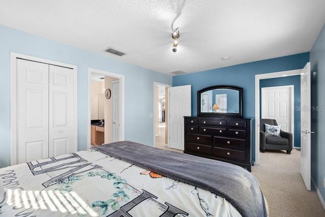 570 JOHNS LANDING WAY, Oakland, FL 34787