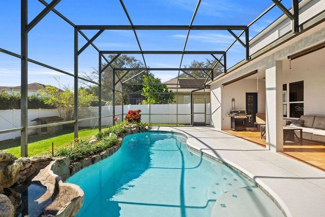 570 JOHNS LANDING WAY, Oakland, FL 34787