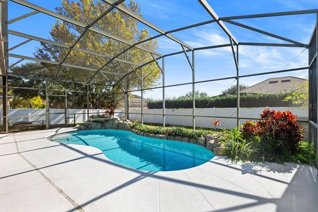 570 JOHNS LANDING WAY, Oakland, FL 34787