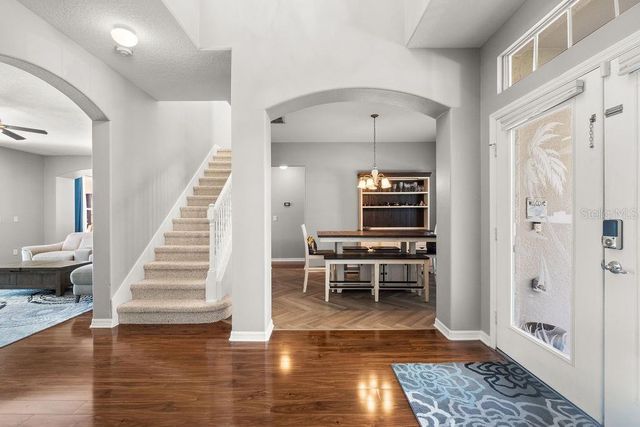 570 JOHNS LANDING WAY, Oakland, FL 34787