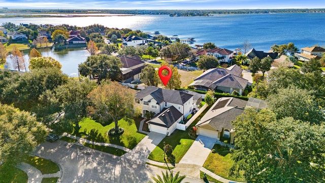 570 JOHNS LANDING WAY, Oakland, FL 34787