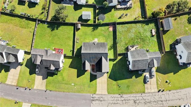 1516 Thoroughbred Trail, Parkton, NC 28371