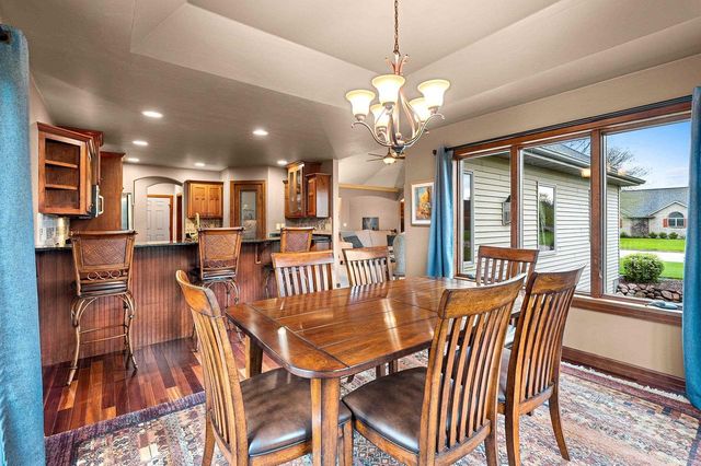 976 SPRINGFIELD DRIVE, De Pere, WI 54115