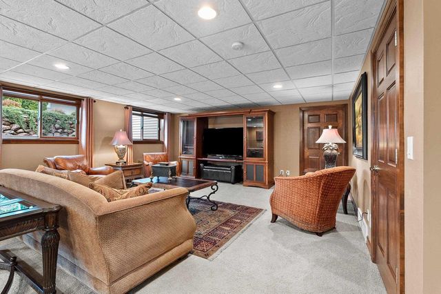 976 SPRINGFIELD DRIVE, De Pere, WI 54115