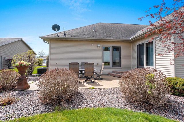 976 SPRINGFIELD DRIVE, De Pere, WI 54115