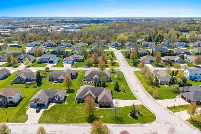 976 SPRINGFIELD DRIVE, De Pere, WI 54115