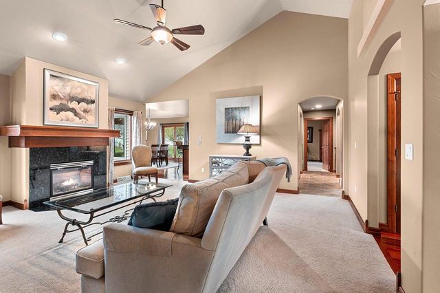 976 SPRINGFIELD DRIVE, De Pere, WI 54115