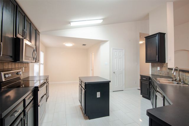 1313 Fayette Court, Wylie, TX 75098