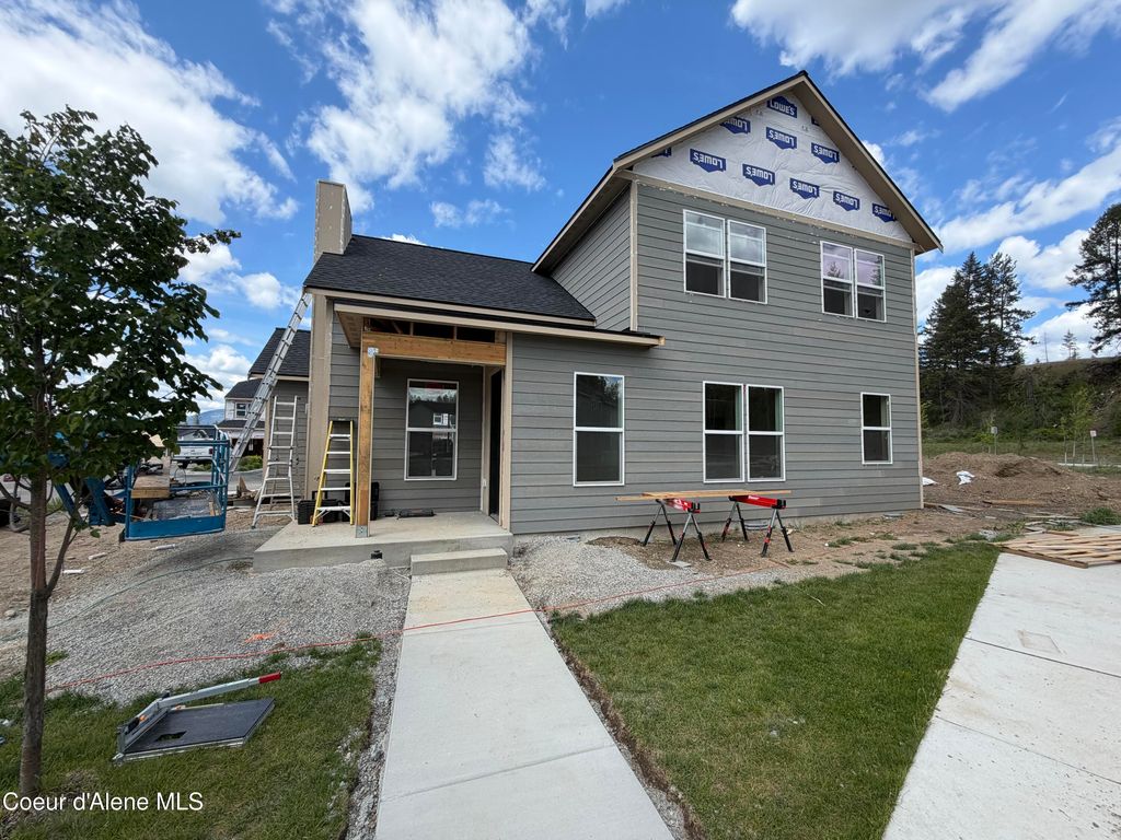 12930 N SARSAPARILLA LN, Hayden, ID 83835
