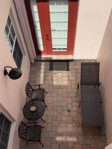 8288 NW 9th Avenue, Boca Raton, FL 33487